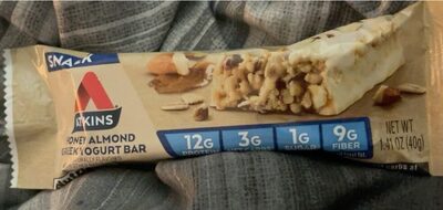 Honey Almond Greek Yogurt Bar