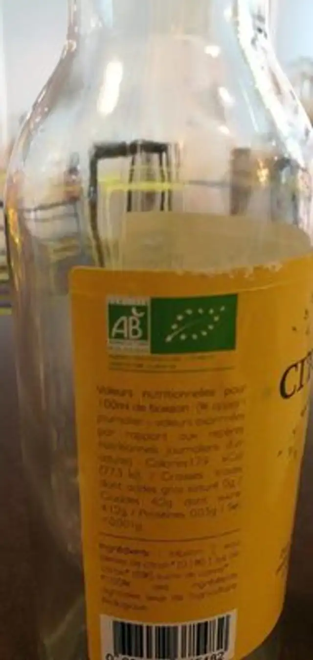 Véritable citronnade avec du vrai jus pressé nutrition facts table