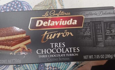 Turrón tres chocolates