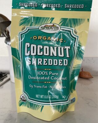 Organic Desiccated Coconut Shredded front packaging
