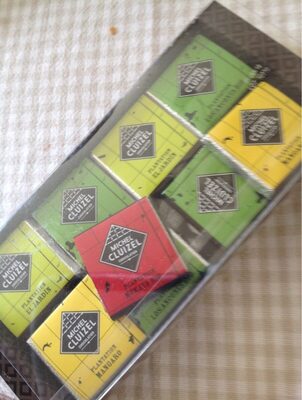 Assortiment De Carrés De Chocolat Noir