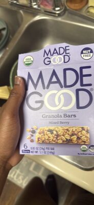 ORGANIC CHEWY GRANOLA BARS mixed berry