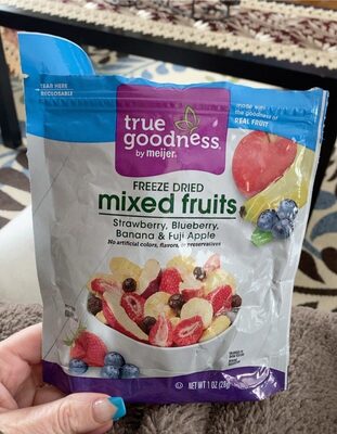 Freeze dried mixed fruits