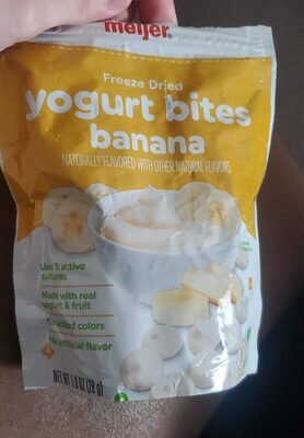 Freeze dried yogurt bites banana
