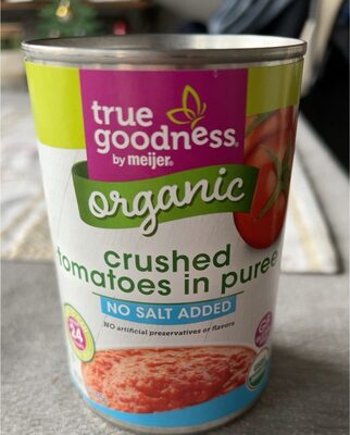 Crushed tomatoes in puree front packaging