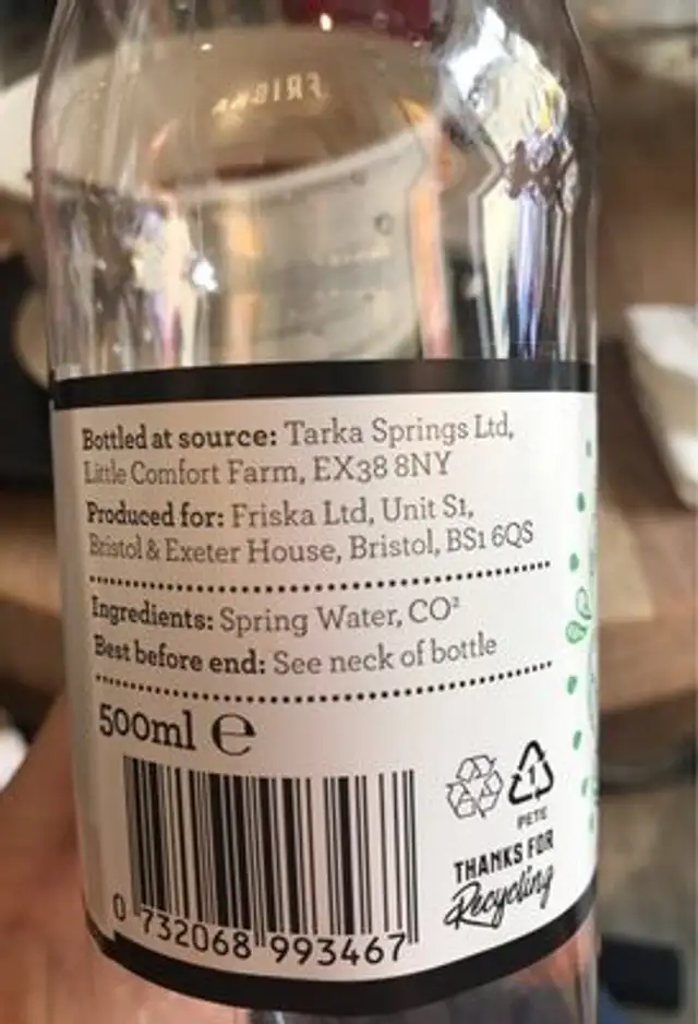 Eau pétillante ingredients label