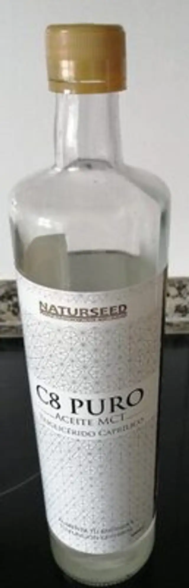 C8 Puro Aceite MCT front packaging