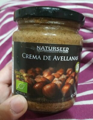 Crema de avellanas front packaging