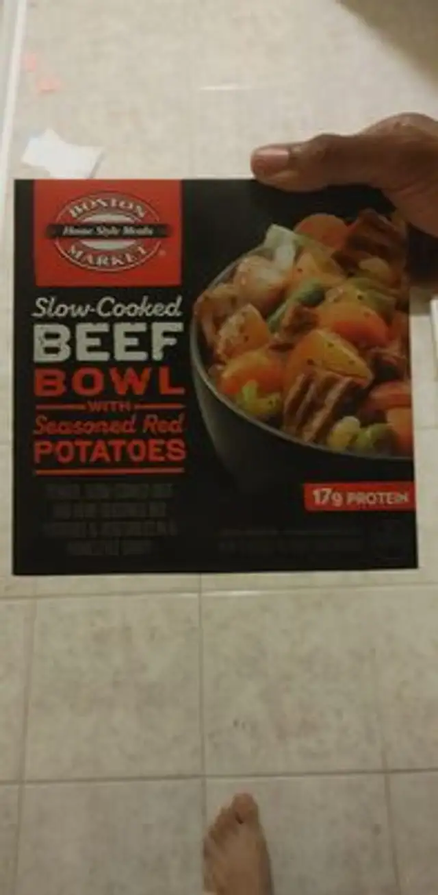 Slow-cooked beef bowl with seasoned red potatoes