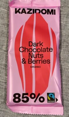Dark chocolate nuts & berries
