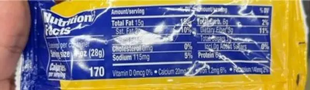 Snacks roasted & salted sunflower kernels nutrition facts table