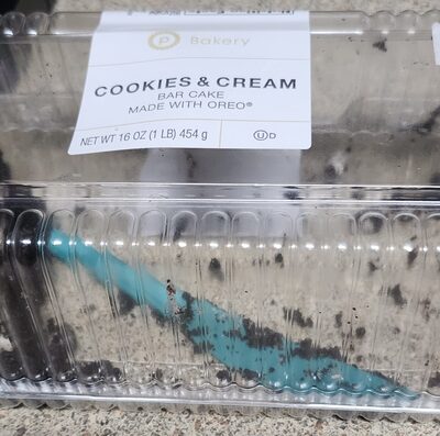 Cookies & Cream Bar Cake