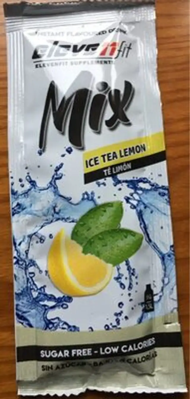 Mix ice tea lemon