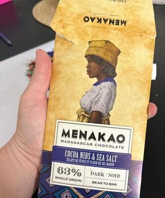 Éclats de fèves et fleur de sel marin