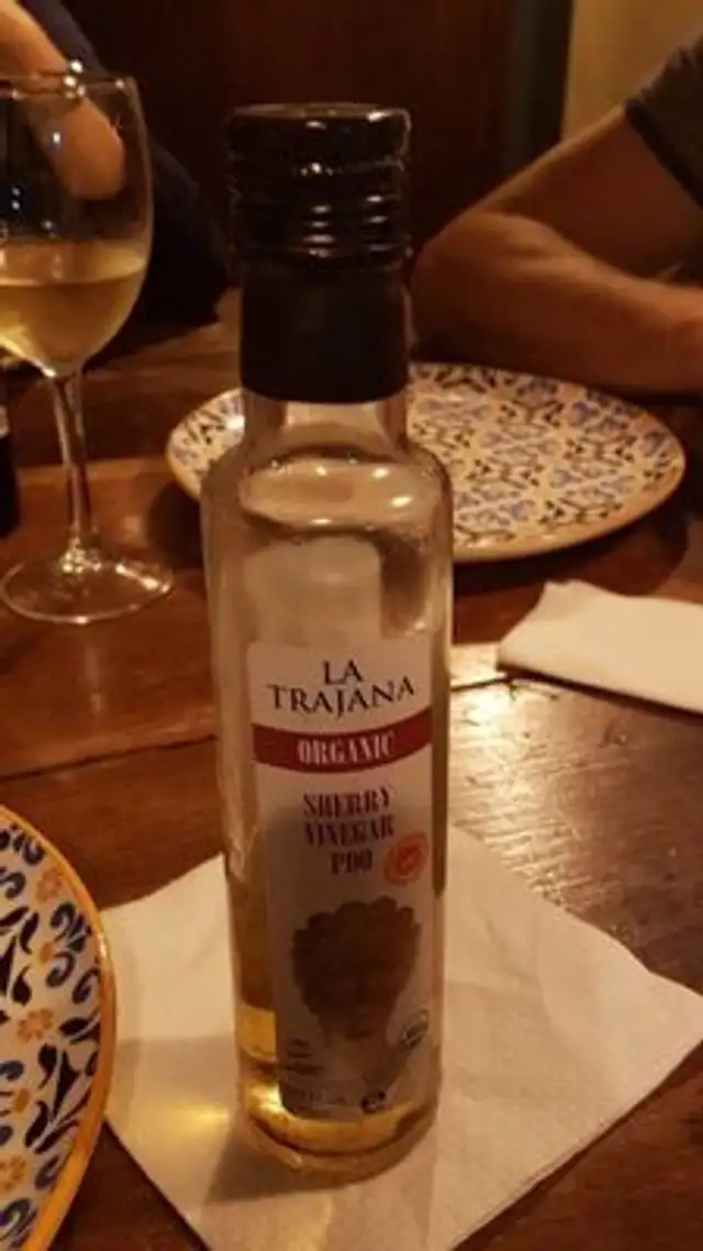 La trajana : sherry vinegar pod