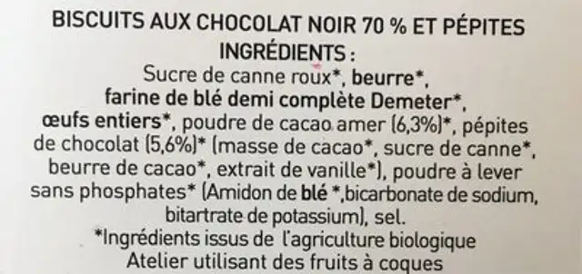 Biscuit croustillant ultra chocolat ingredients label