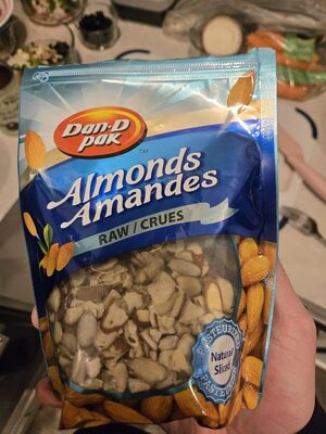 Almonds Amandes front packaging