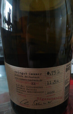 Cabernet Blanc front packaging