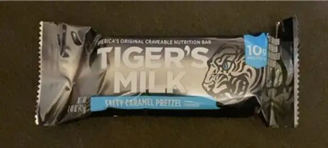 Salty Caramel Pretzel Bar