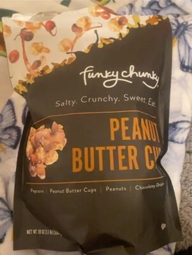 Peanut Butter Cup Popcorn