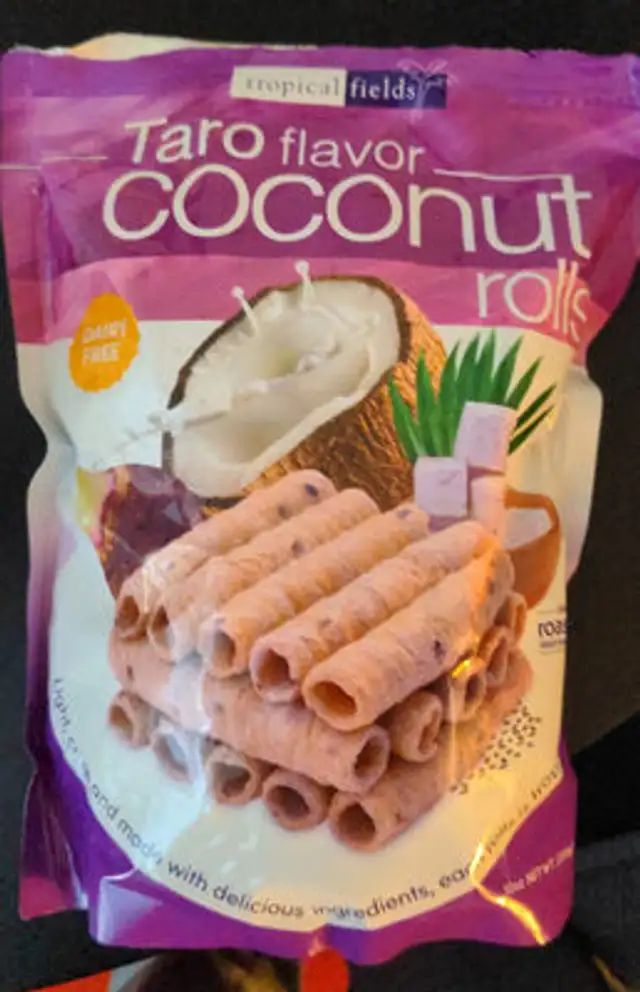 Taro flavor coconut rolls