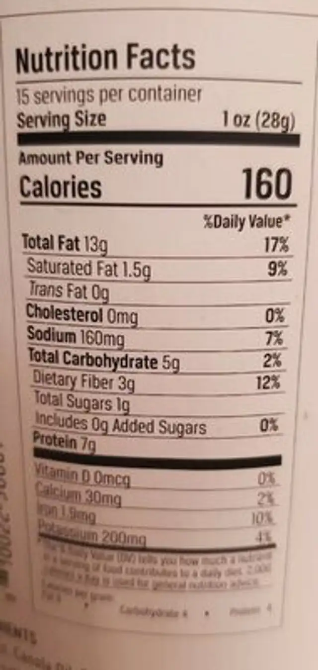 Everything Seasoning Virginia Peanuts nutrition facts table