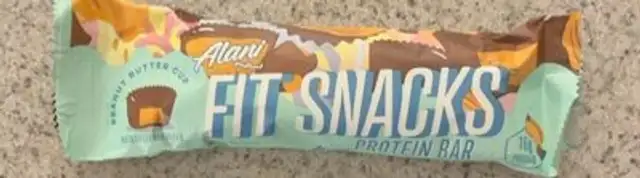 Peanut Butter Cup Fit Snacks Protein Bar