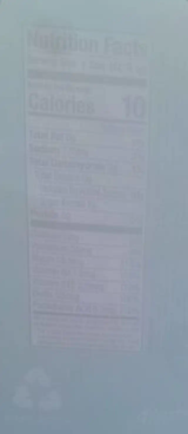Juicy Peach Energy Drink nutrition facts table
