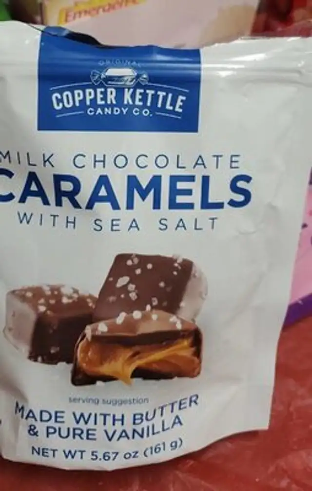 Milk chocolate caramels with sea salt