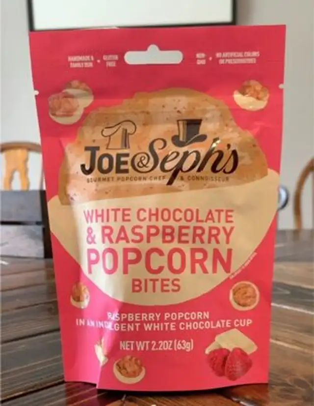 White Chocolate & Raspberry Popcorn Bites