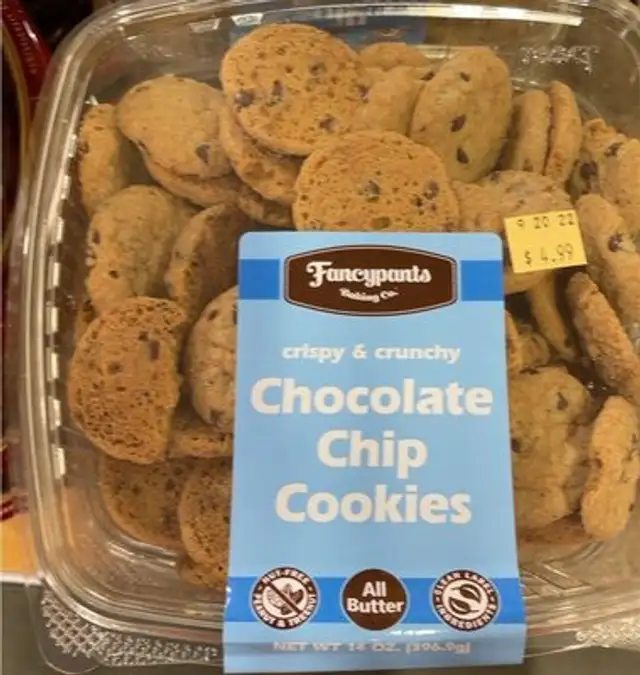 Crispy and crunchy chocolate chip cookies