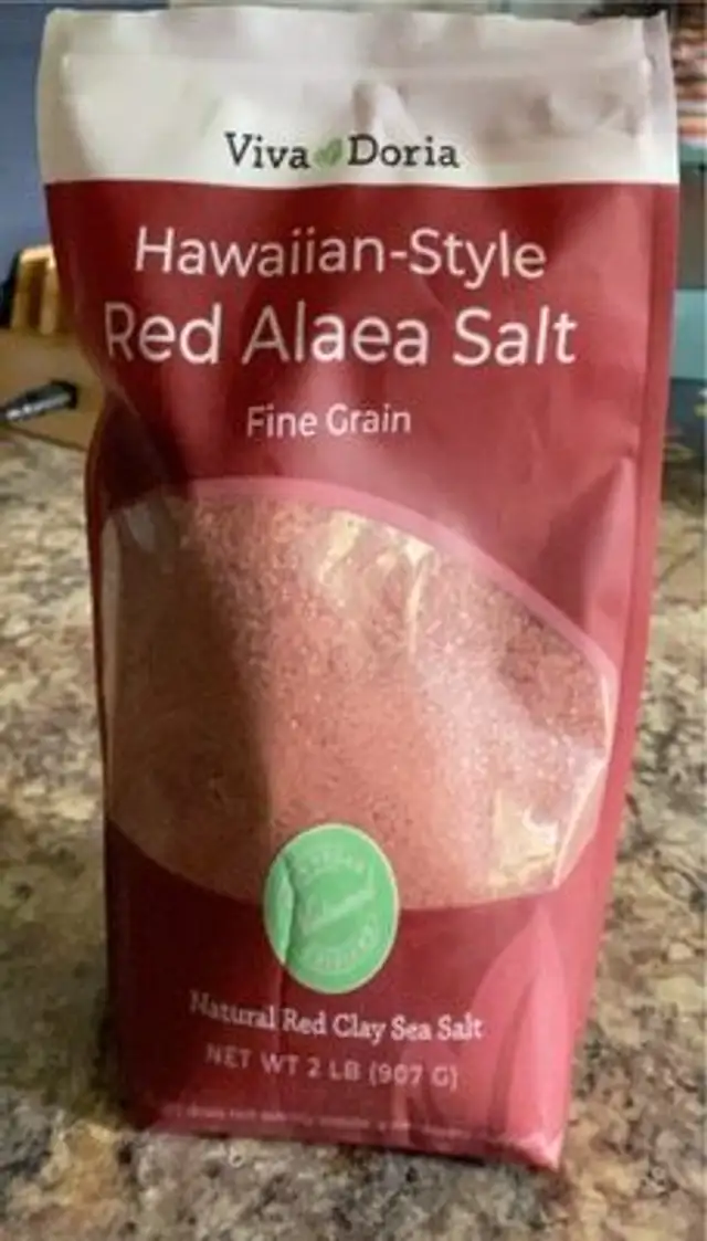 Hawaiian style red salt
