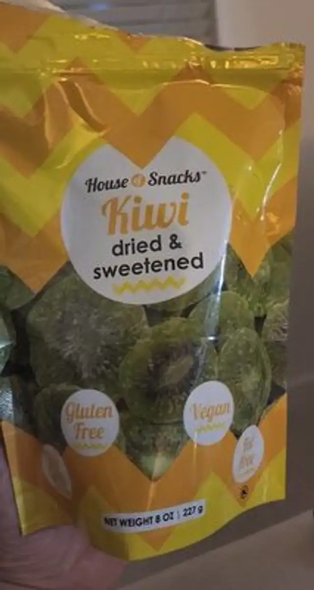 Kiwi dried and sweetened