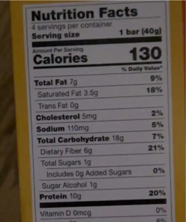 Magic Spoon Cinnamon Roll Cereal Bar nutrition facts table