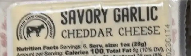Savory garlic cheddar cheese nutrition facts table