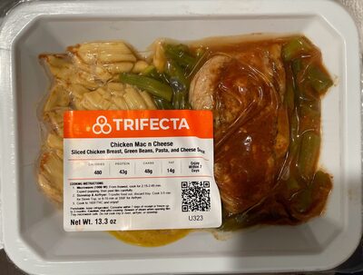 Chicken Mac n Cheese Sliced Chicken Breast, Green Beans, Pasta, and Cheese Sauce front packaging
