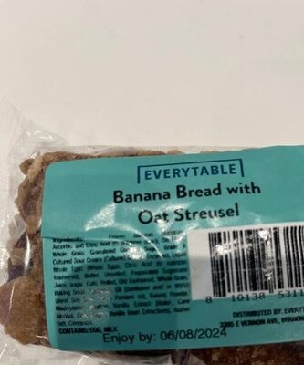 Banana Bread with Oat Streusel