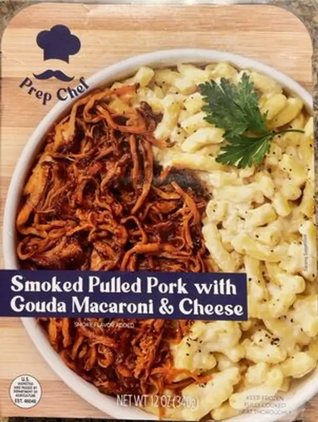 Smoked Pulled Pork with Gouda Macaroni & Cheese