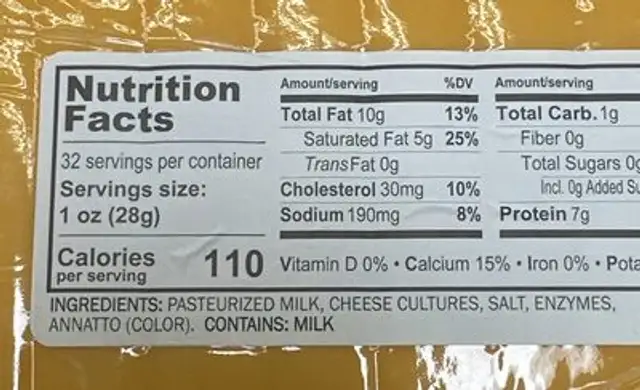 Medium Cheddar ingredients label