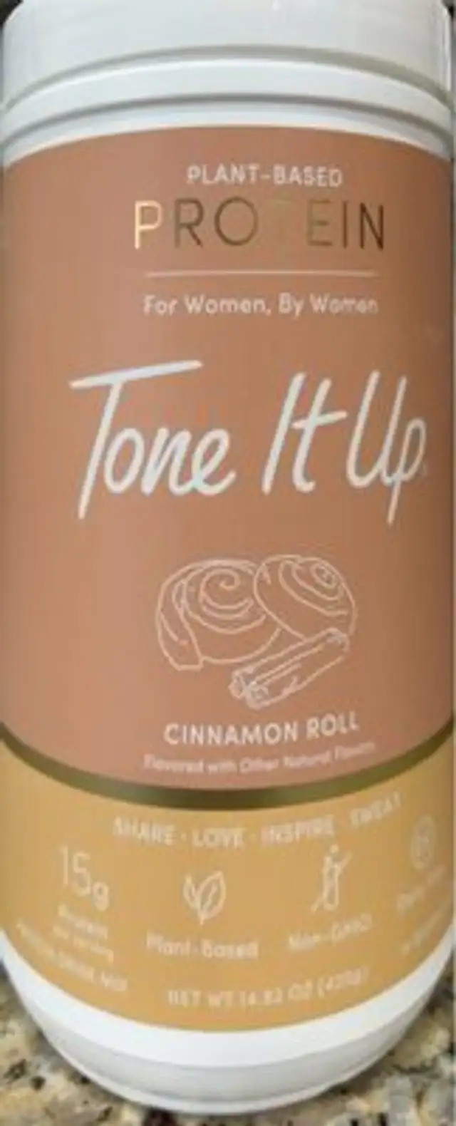 Cinnamon roll protein drink mix