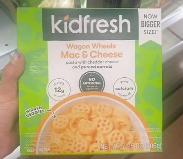 Wagon Wheels Mac & Cheese