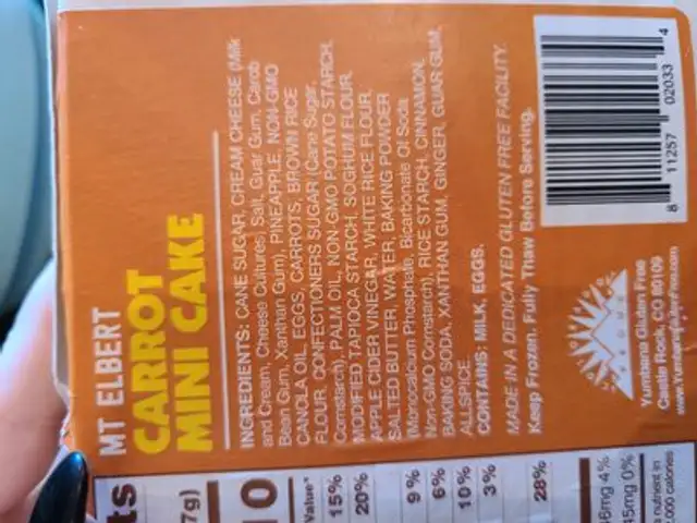 GG carrot cake by yum Bana ingredients label