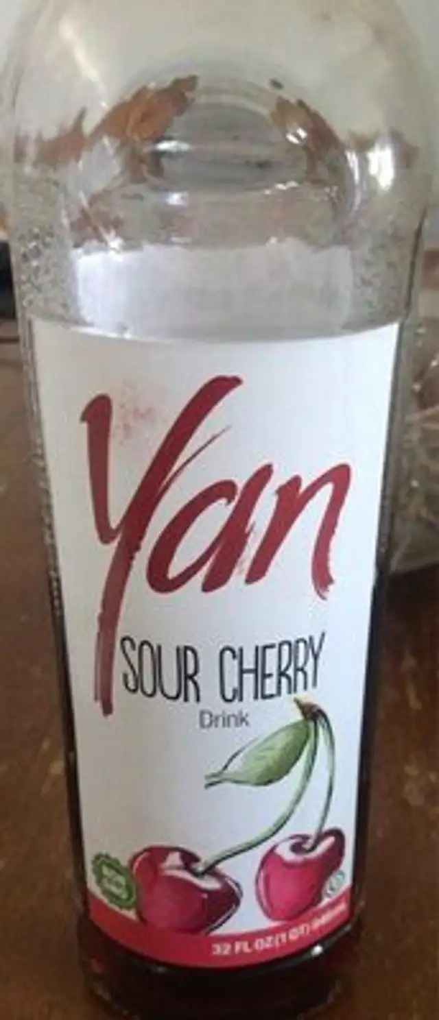 Tan sour cherry juice