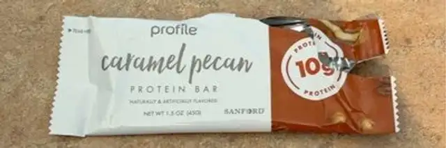 Carmel pecan protein bar