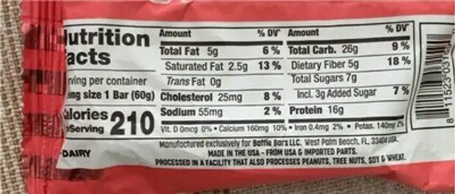 Battle Bars RED Strawberry Protein Bar nutrition facts table