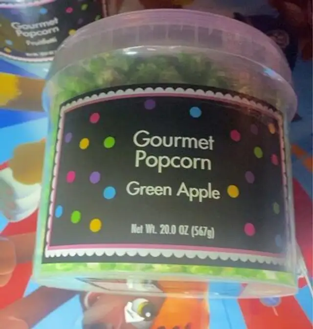 Gourmet popcorn green apple