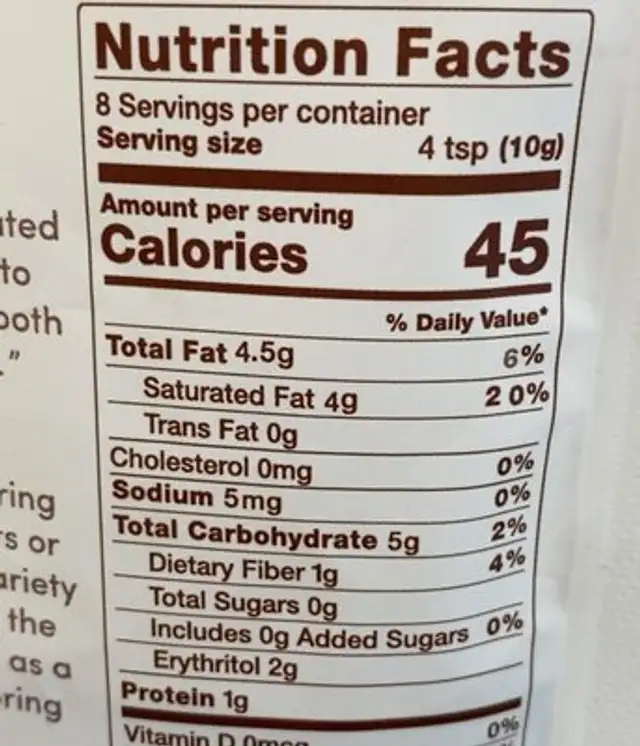 Red velvet cake nutrition facts table