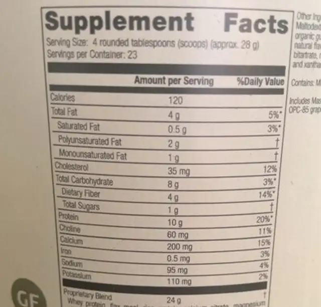 SP Complete Vanilla Protien Powder nutrition facts table