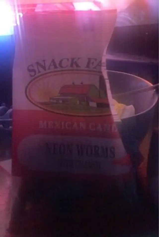 Neon gummy worms