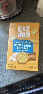 Cracker Rounds Cheezy White Cheddar